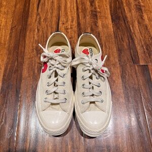 Comme des Garçons PLAY x Converse Chuck Taylor Low
